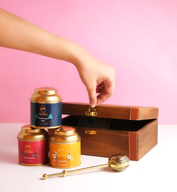Luxury Wooden Gift Box - 3 Teas + 1 Brass Infuser